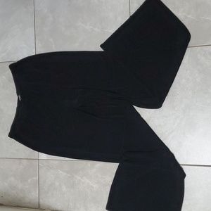 Chico's Travelers pant. Black. Size 2